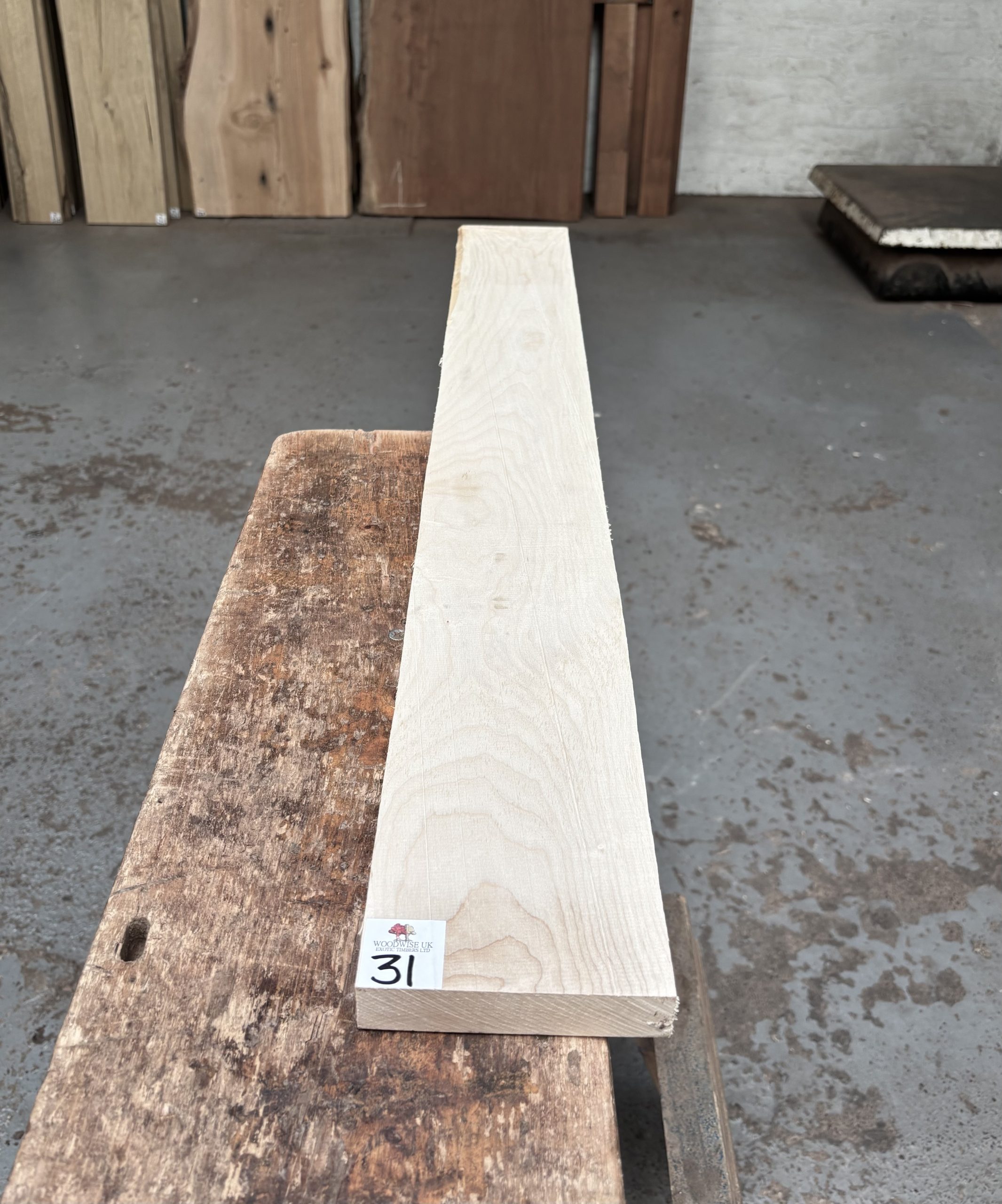 Maple 915x110x24 mm