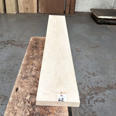Maple 920x140x23 mm