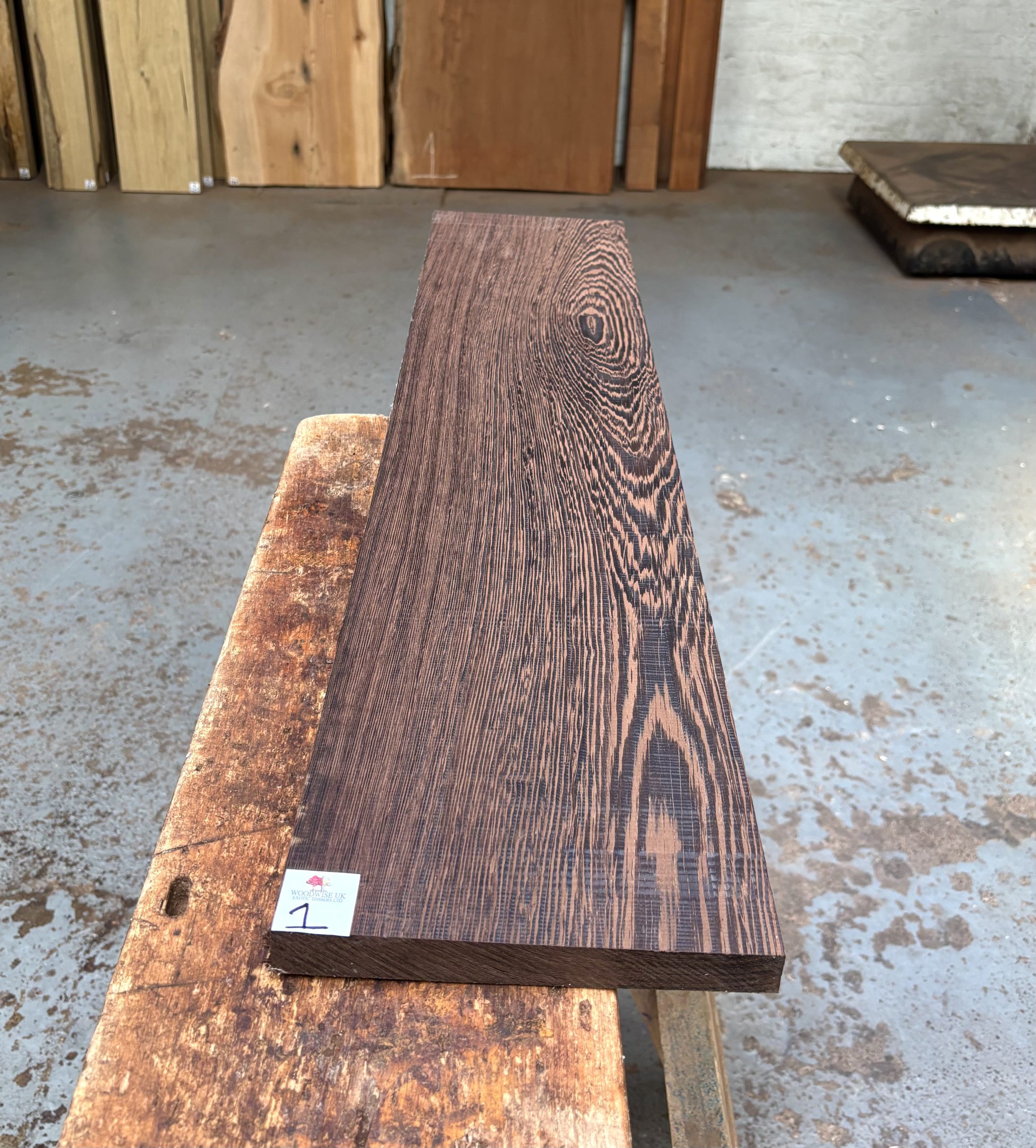 Wenge 925x200x23 mm