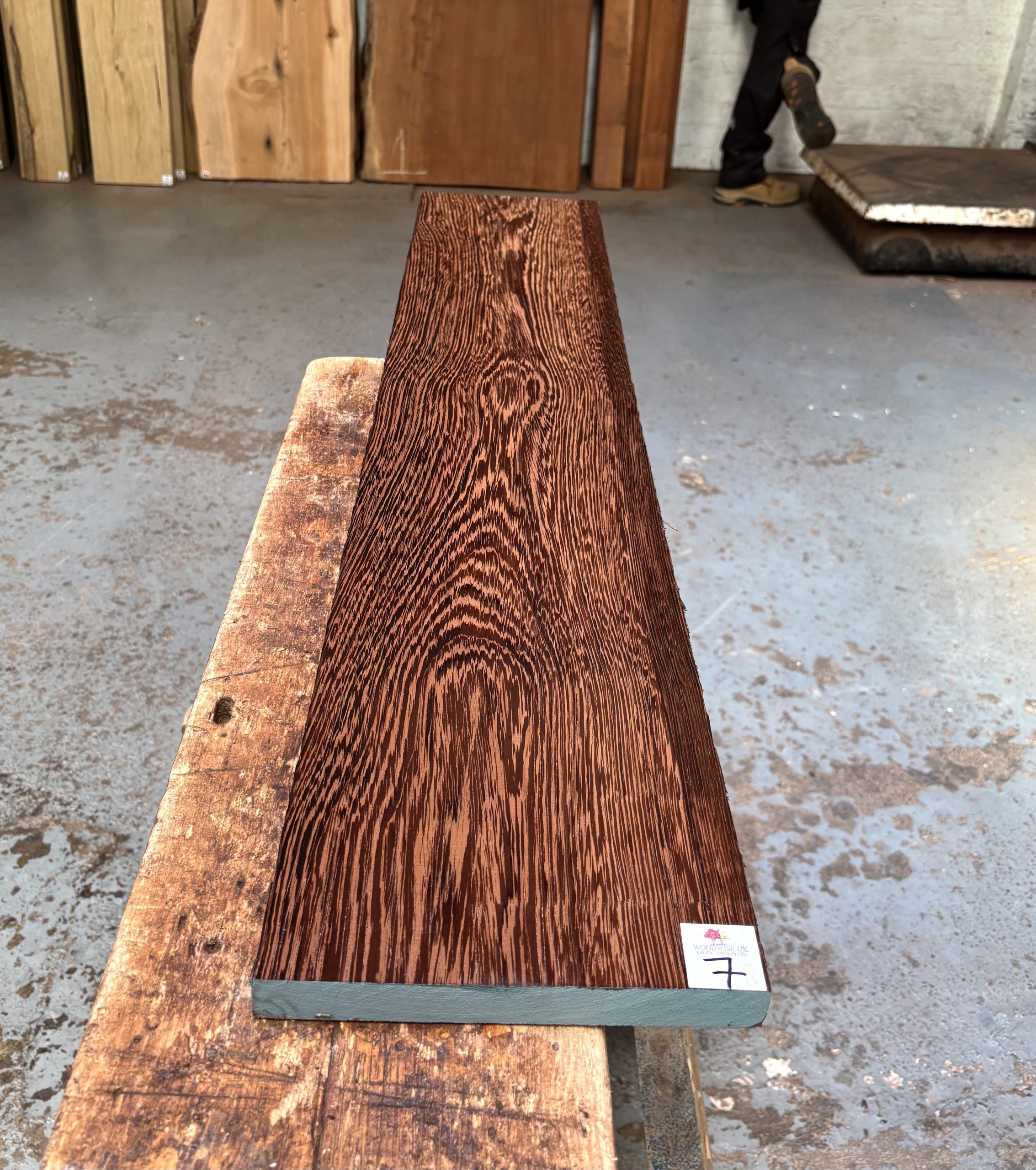 Wenge 1020x195x22 mm