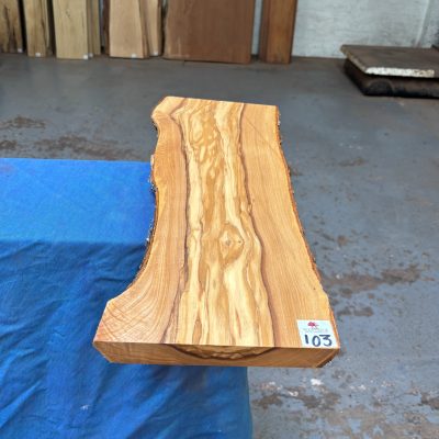 Mediterranean Olivewood Board 570x170-220x25 mm