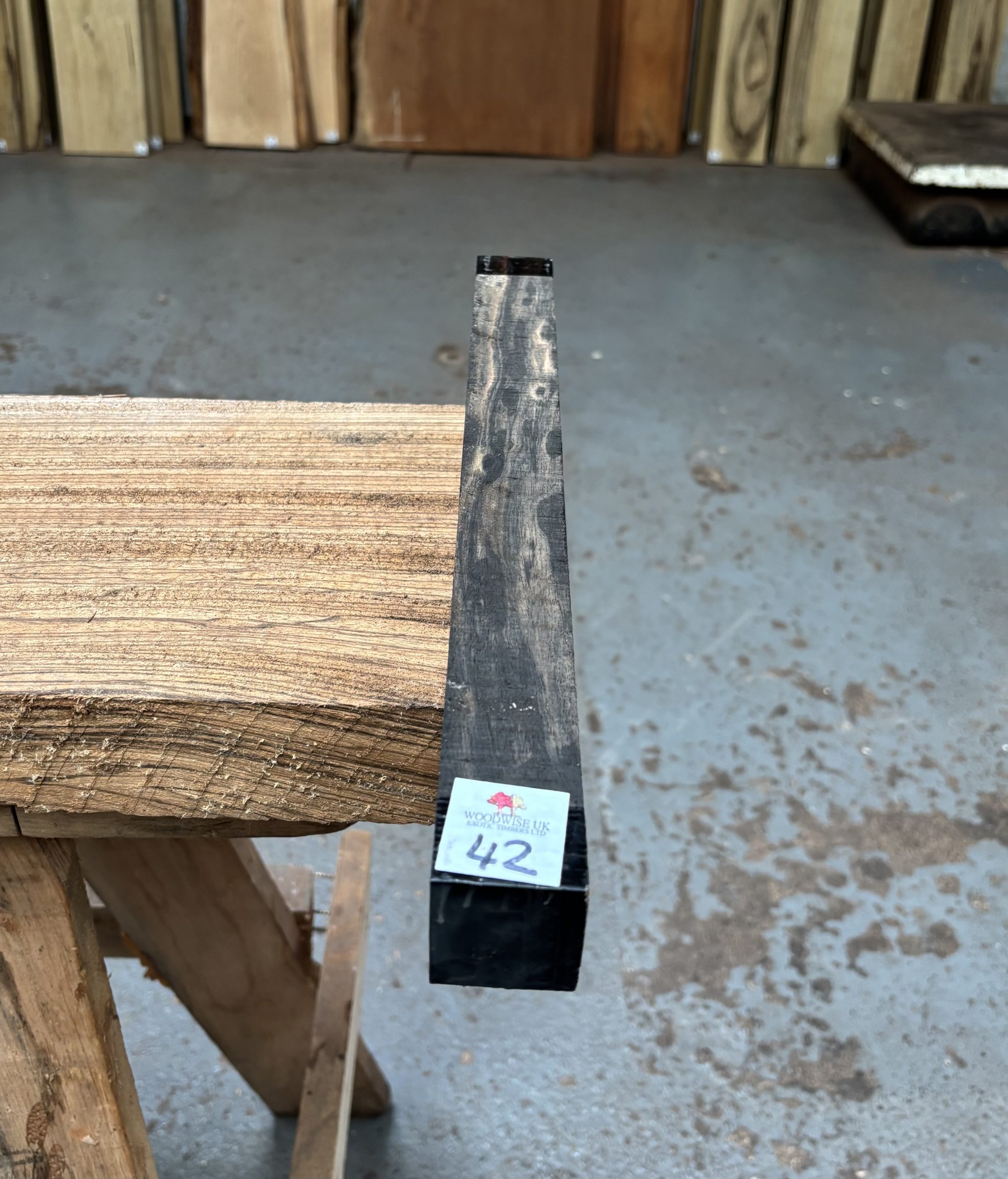 African Ebony 38x38x400 mm