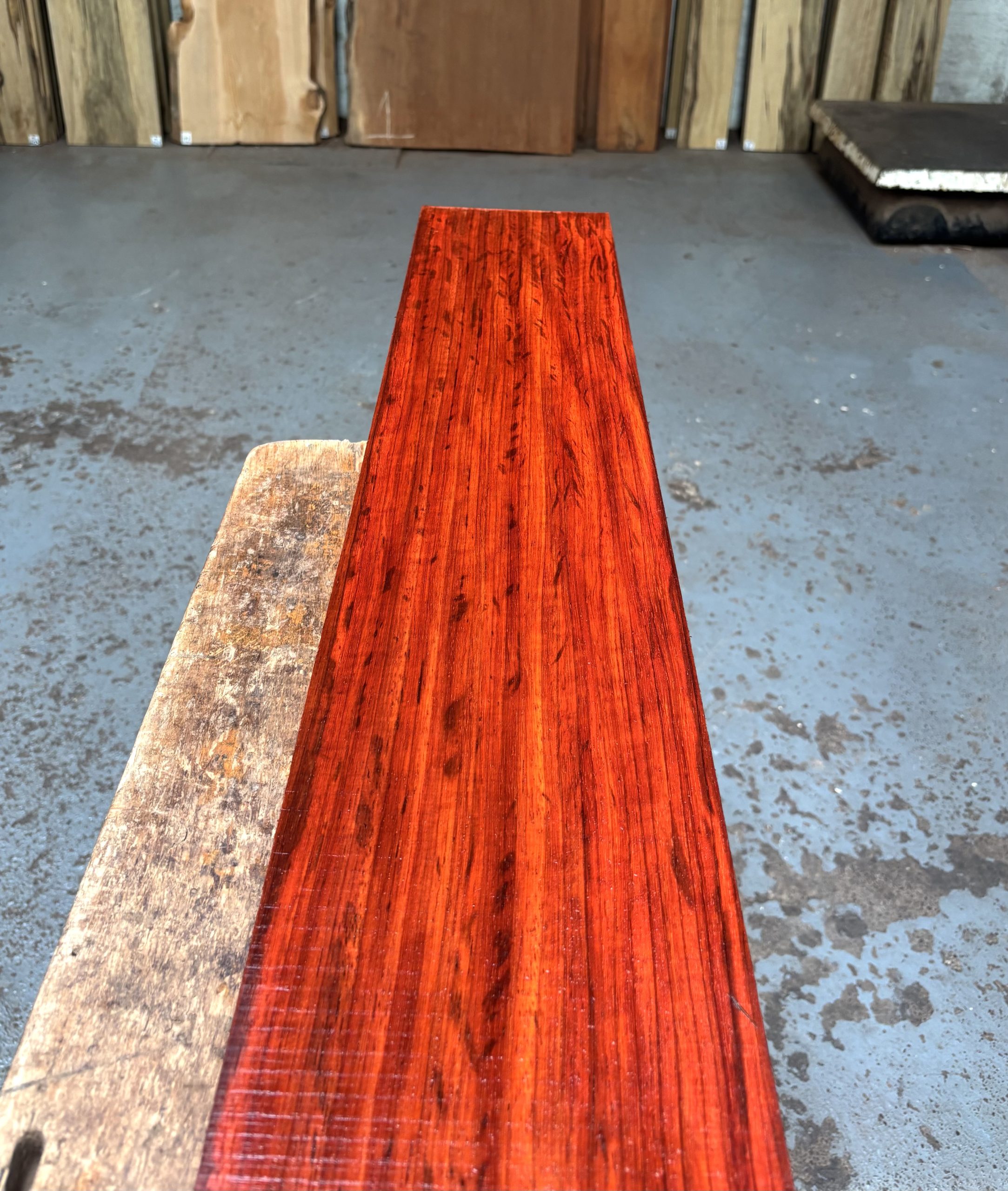 Padauk 925x175x27 mm