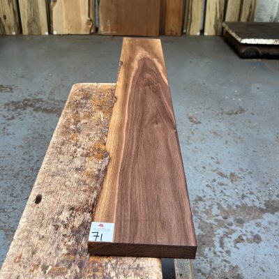 American Walnut 920x135x23 mm