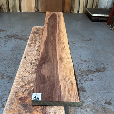 American Walnut 1095x165x23 mm