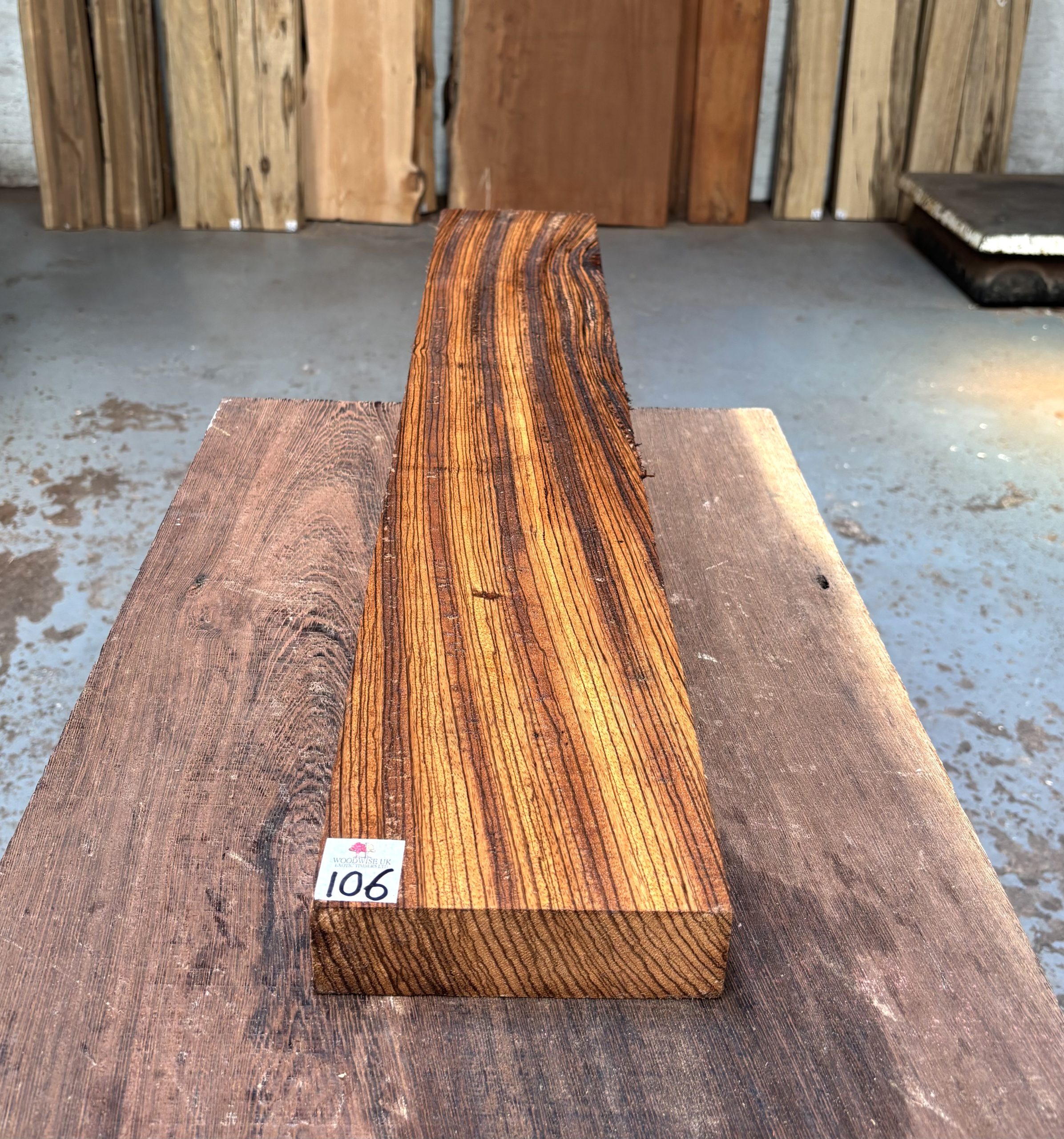 Zebrano 885x150x45 mm