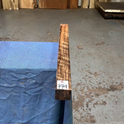 Turkish Walnut 1.5x1.5x18 Inches