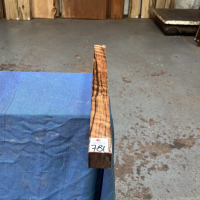 Turkish Walnut 1.5x1.5x18 Inches
