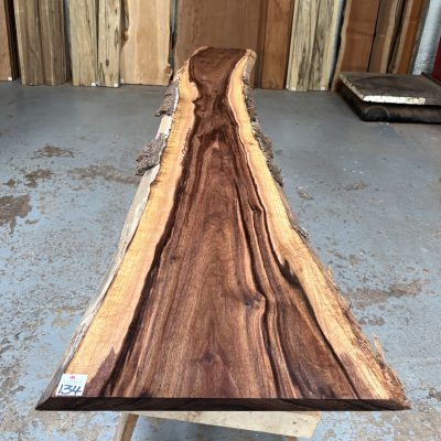 American Walnut 2050x280-400x22 mm