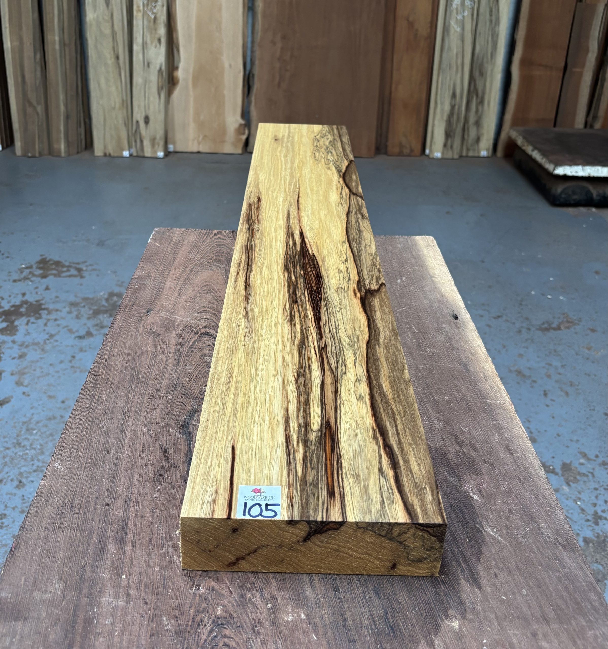 Black Limba / Korina 1065x180x50 mm