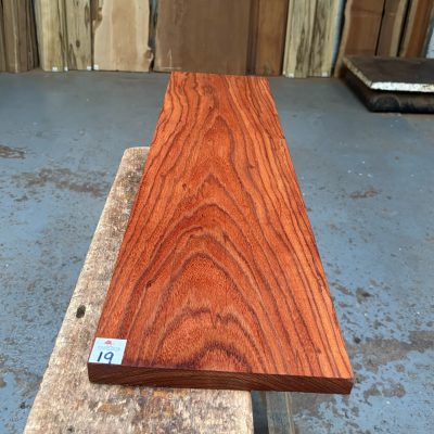 Ebiara (Red Zebrawood) 980x250x23 mm