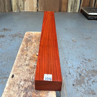Padauk 915x100x52 mm