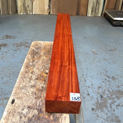 Padauk 925x100x54 mm