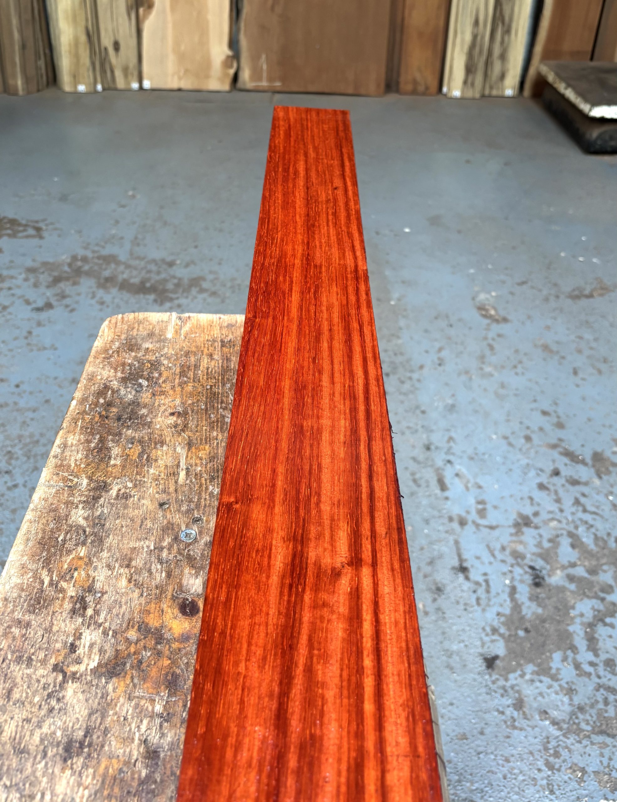 Padauk 925x100x54 mm