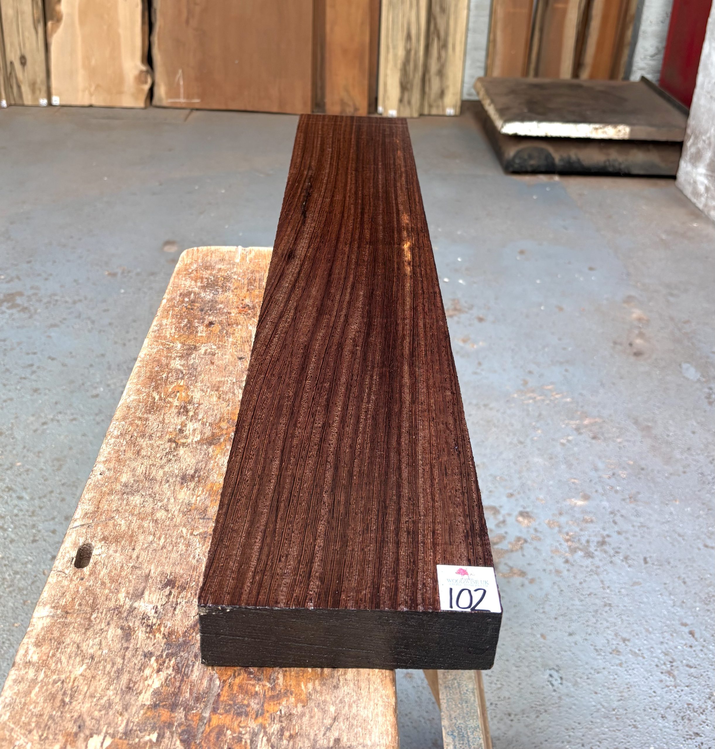 Wenge 885x150x45 mm