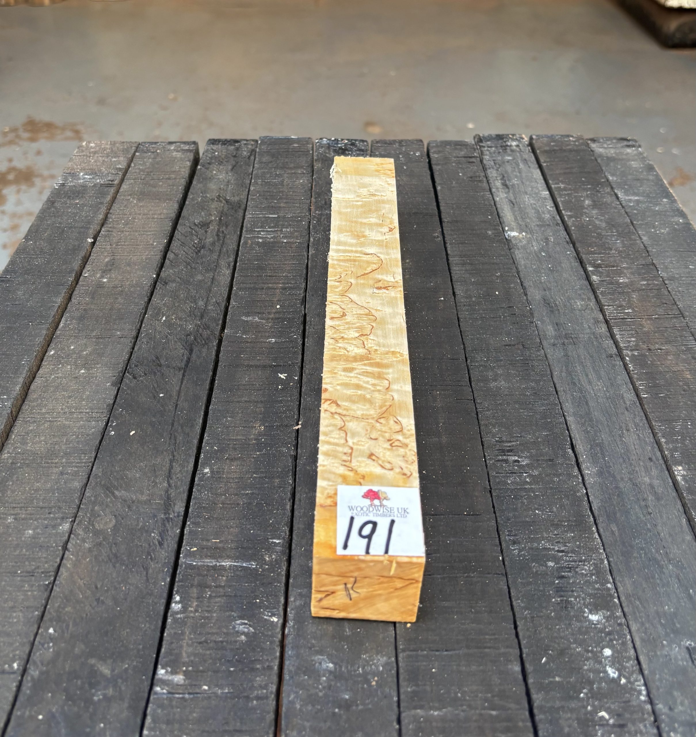 Curly Masur Birch B Grade 37x37x300 mm