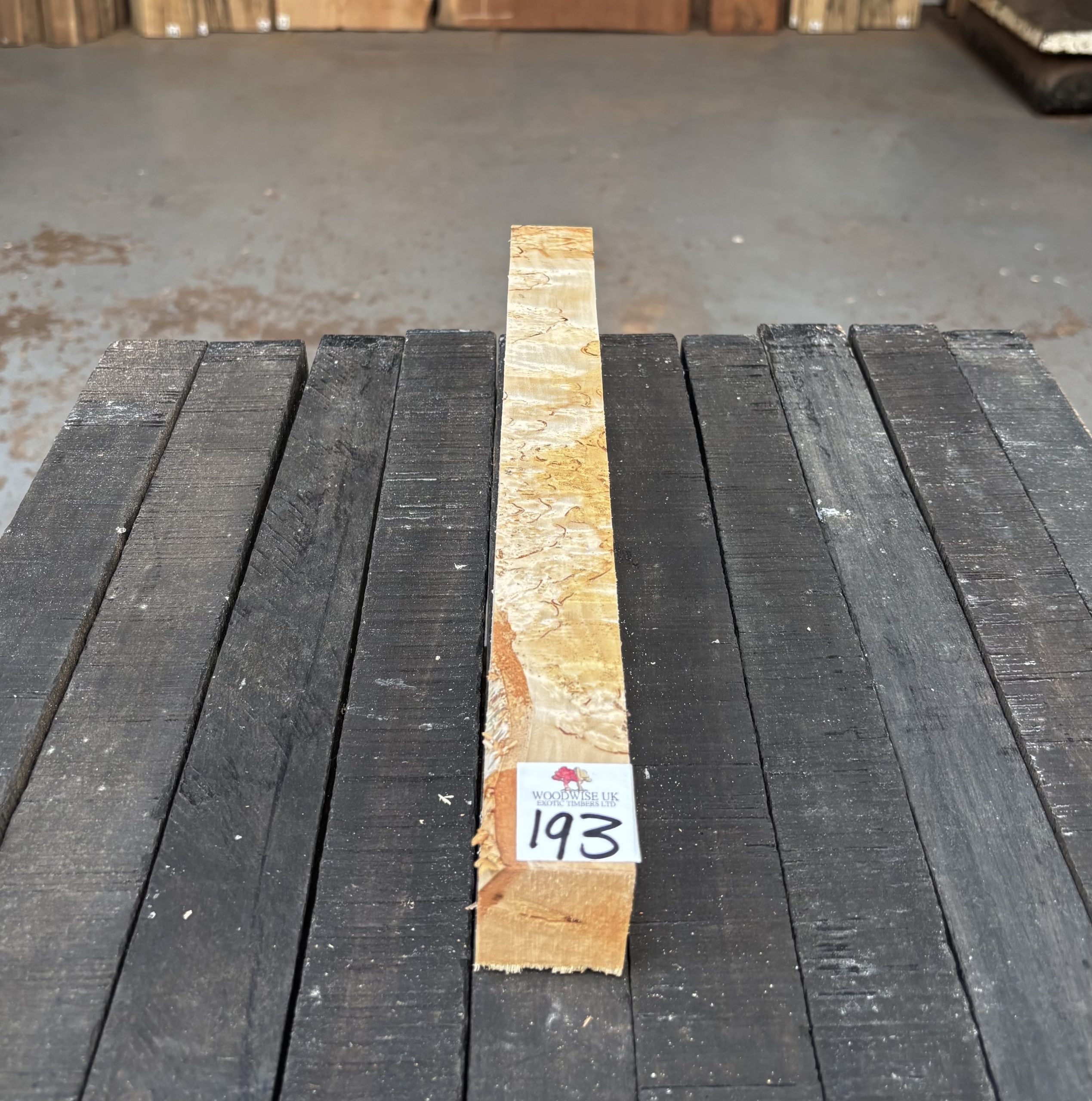 Curly Masur Birch B Grade 36x36x360 mm
