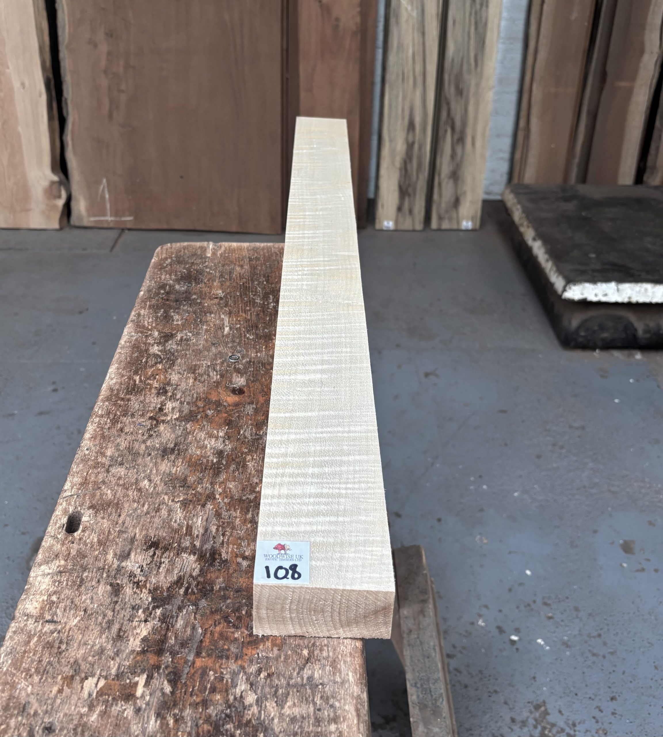 Curly Maple Guitar Neck 915x75x40 mm
