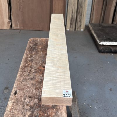 Curly Maple Guitar Neck 905x100x41 mm