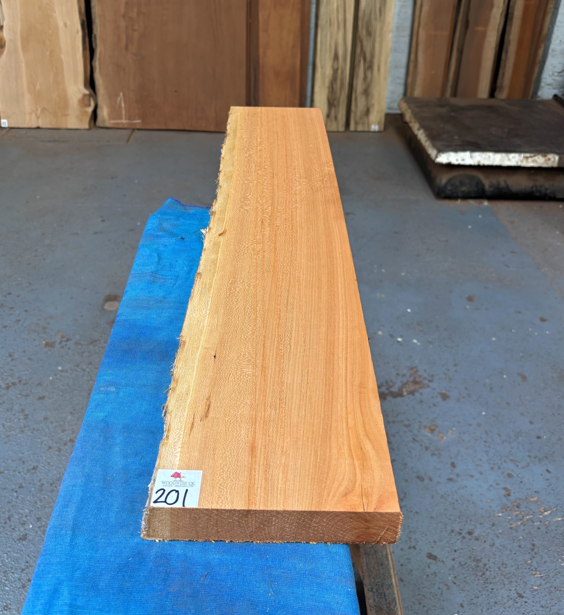 American Cherry 860x160x33 mm