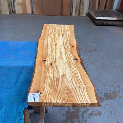 Mediterranean Olivewood Board 570x190x18 mm