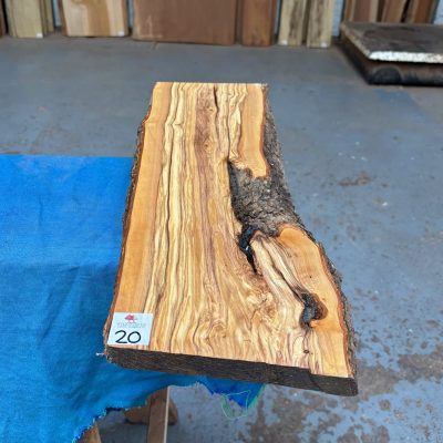 Mediterranean Olivewood Board 540x185x21 mm