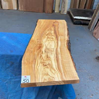 Mediterranean Olivewood Board 550x215x21 mm