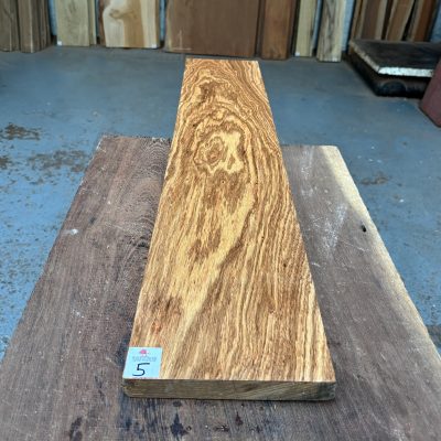 Beli 920x180x25 mm