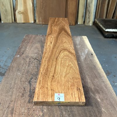 Beli 930x165x18 mm