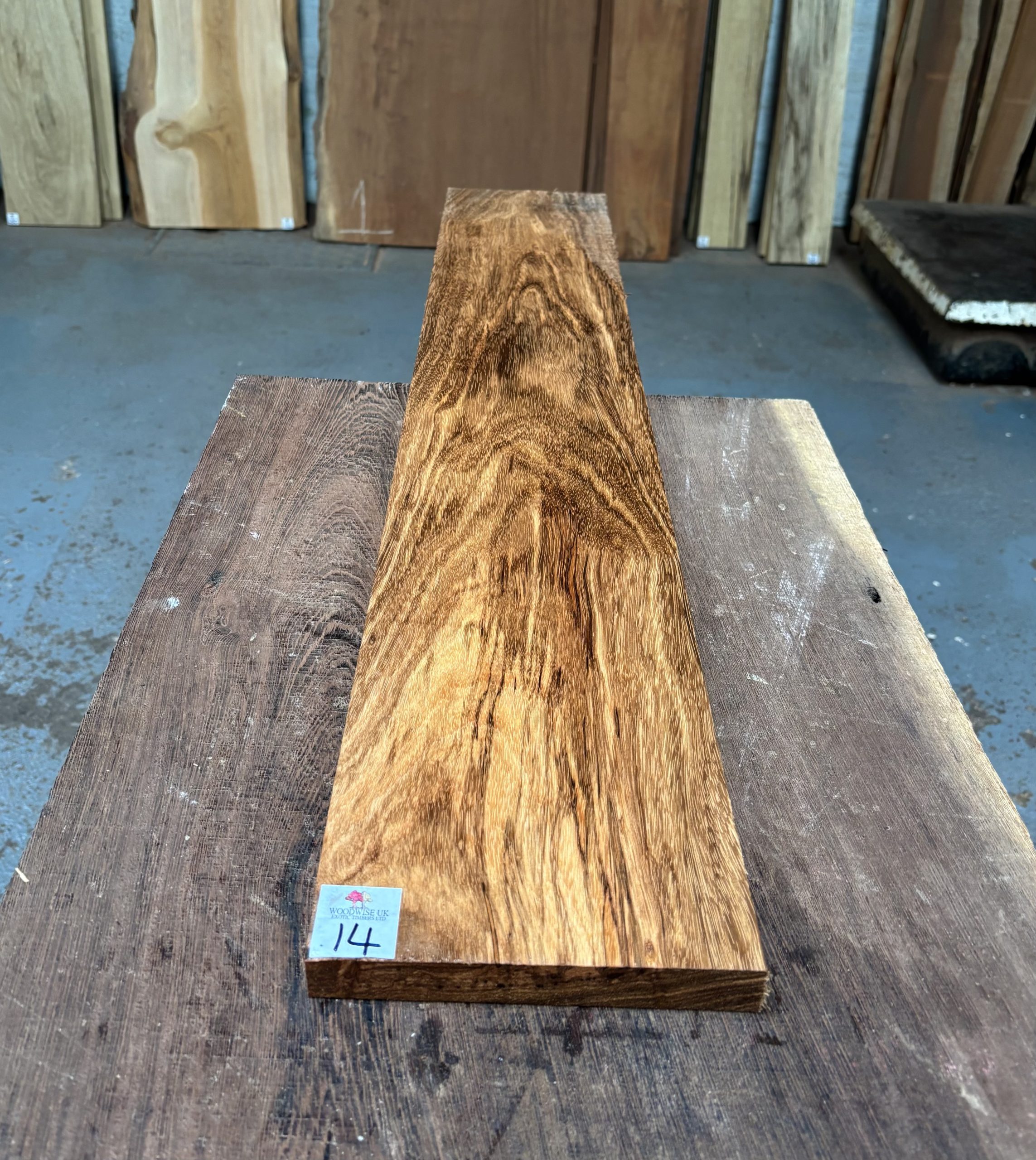 Beli 920x160x23 mm