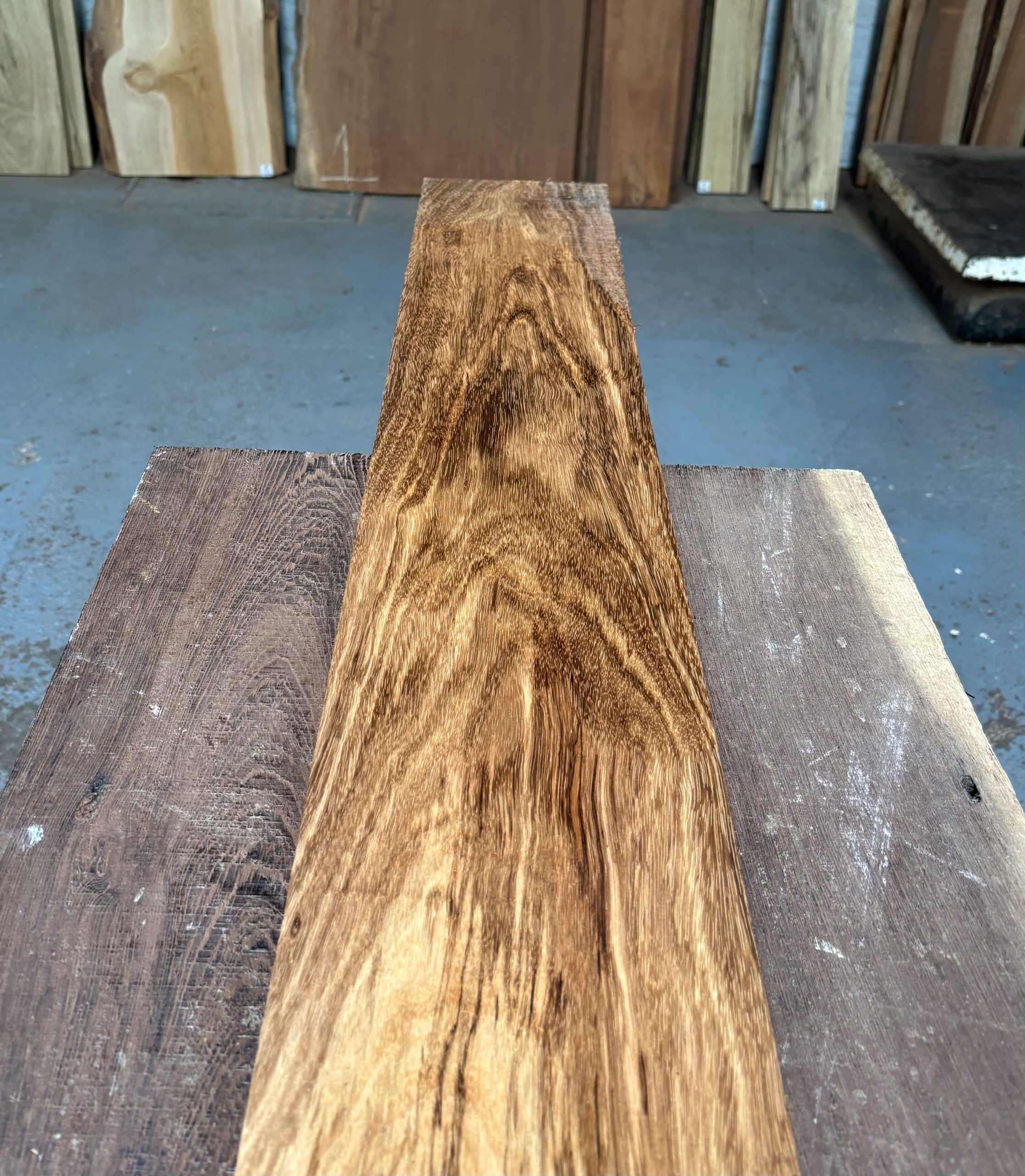 Beli 920x160x23 mm