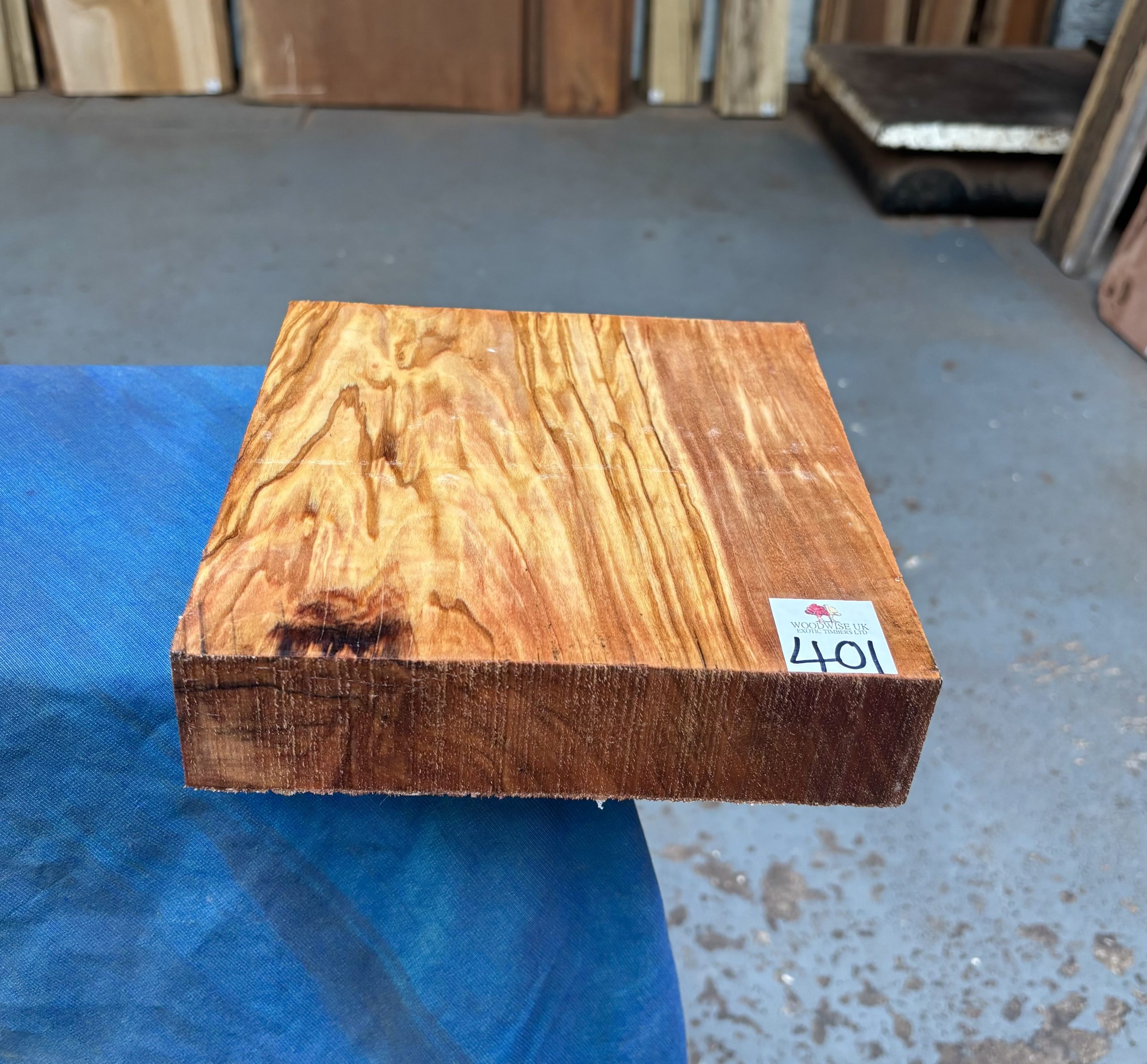 Mediterranean Olivewood 8x8x2 inches