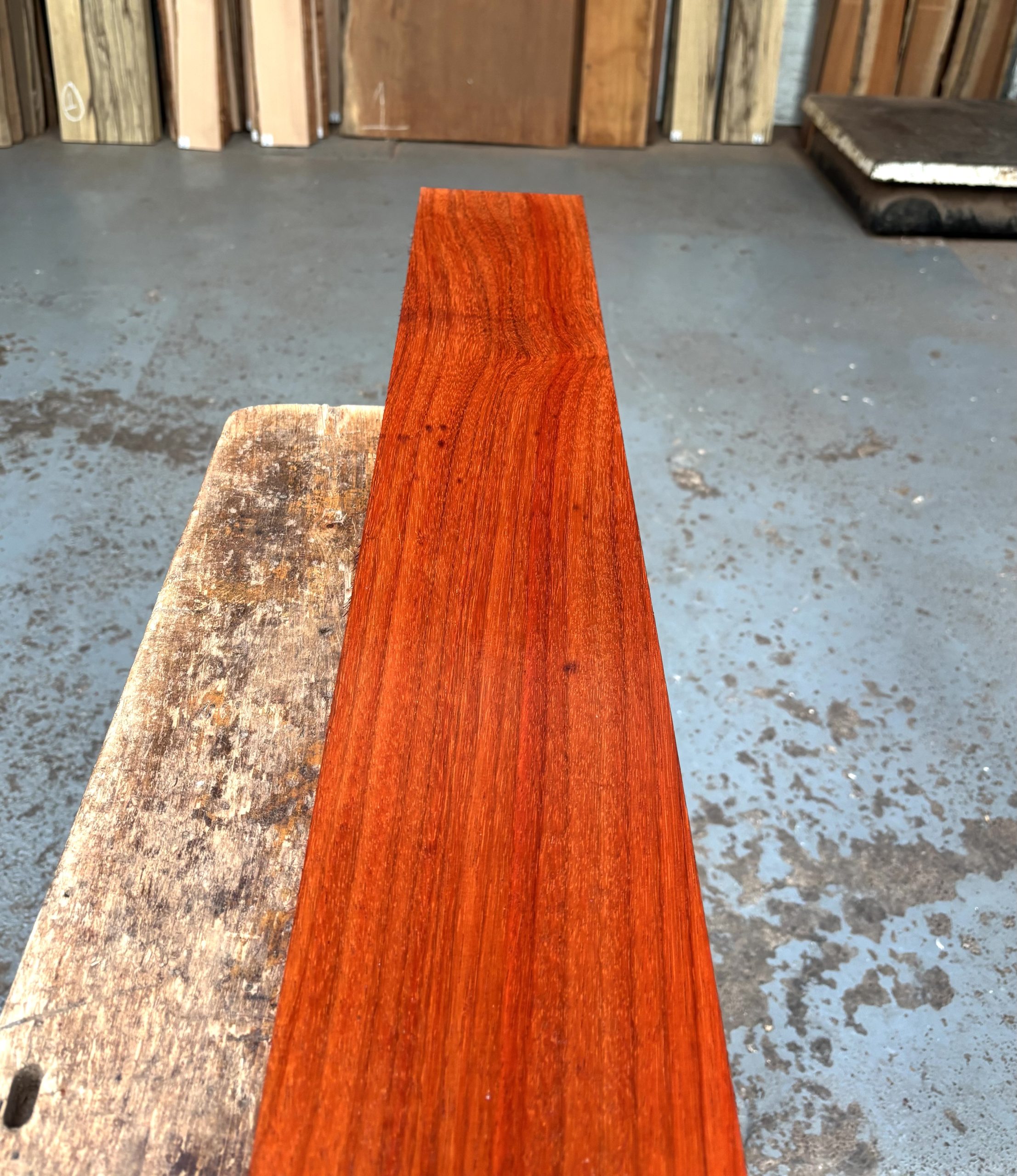 Padauk 915x140x26 mm