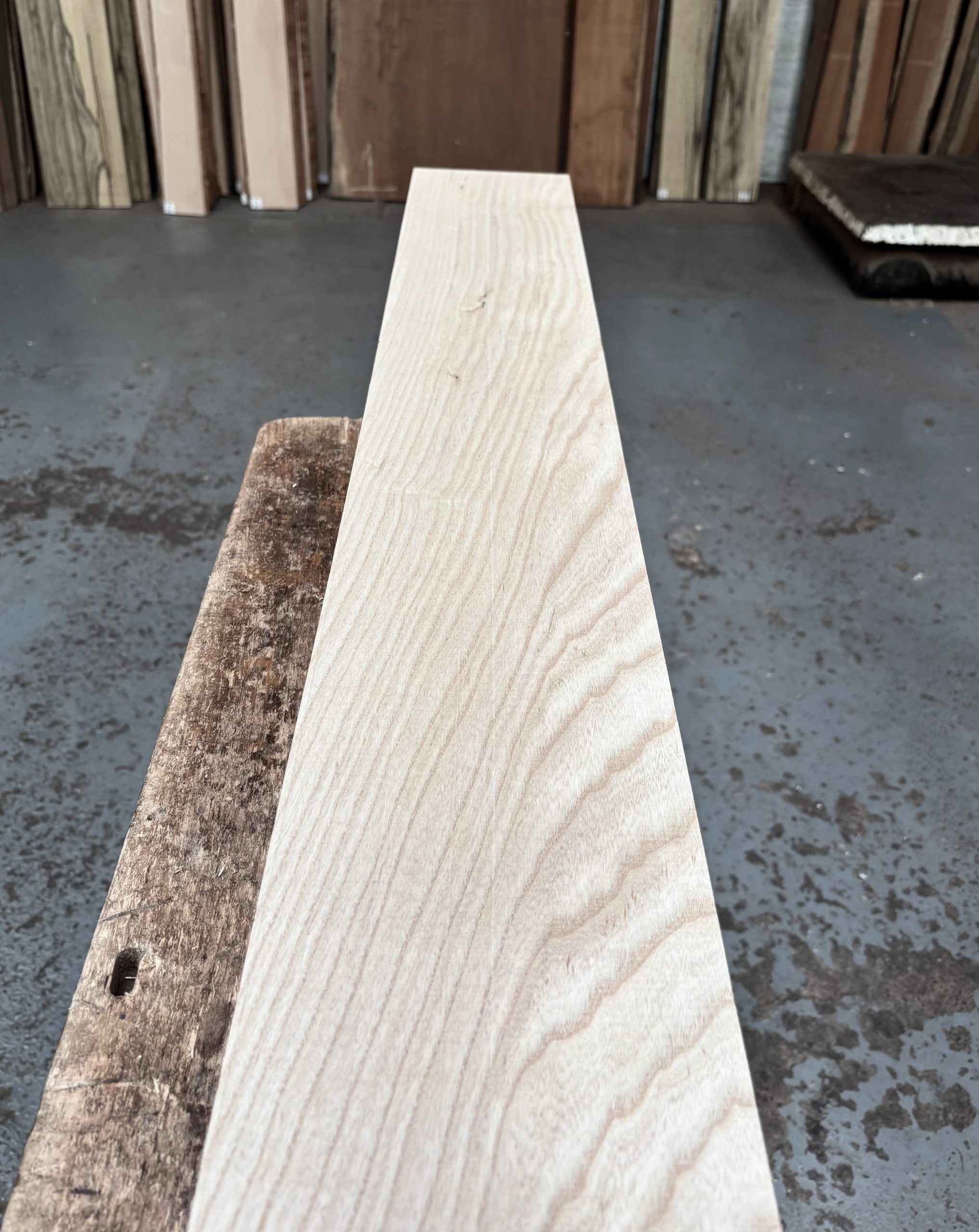 American Ash 1080x160x52 mm