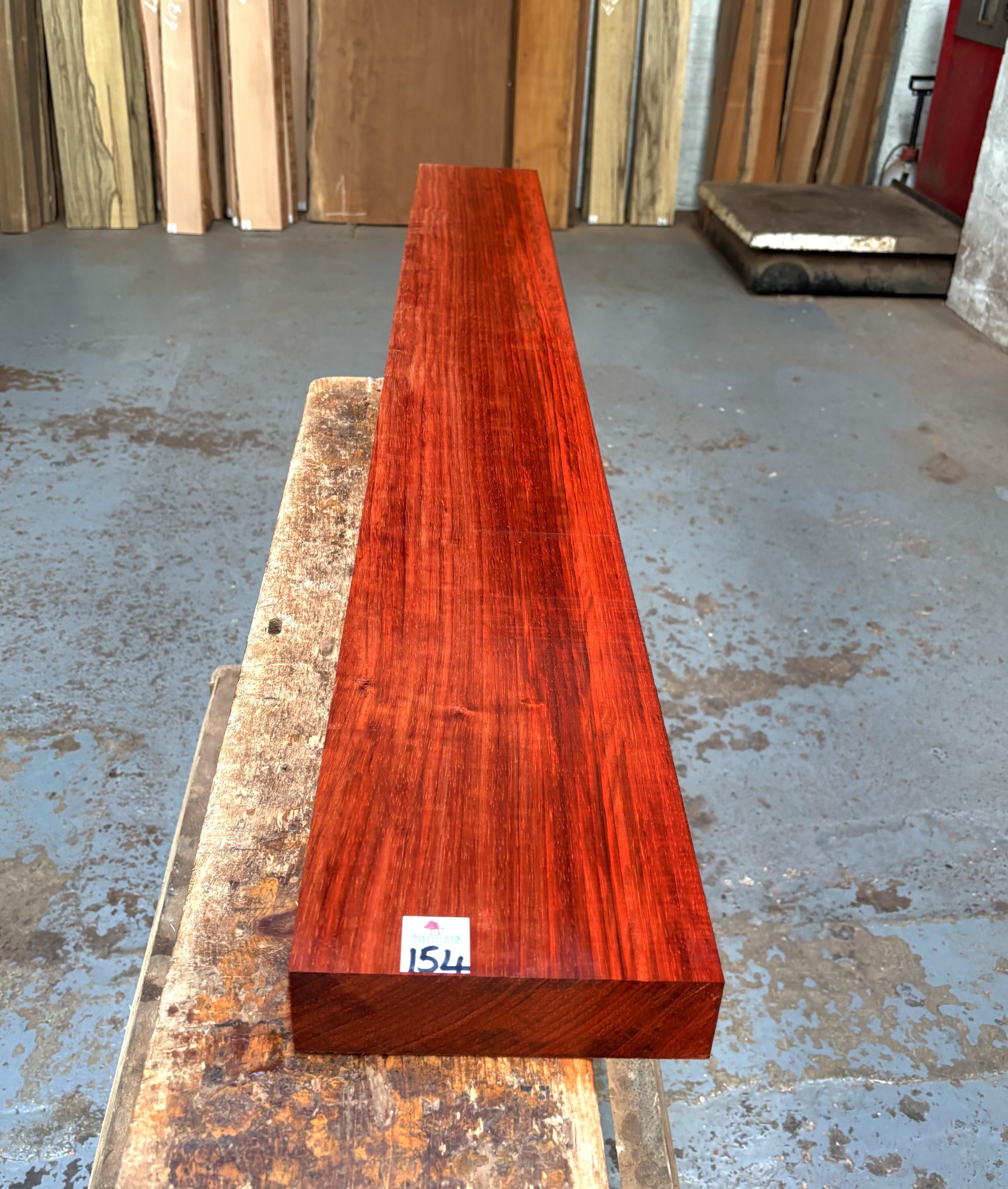 Padauk 1520x185x52 mm