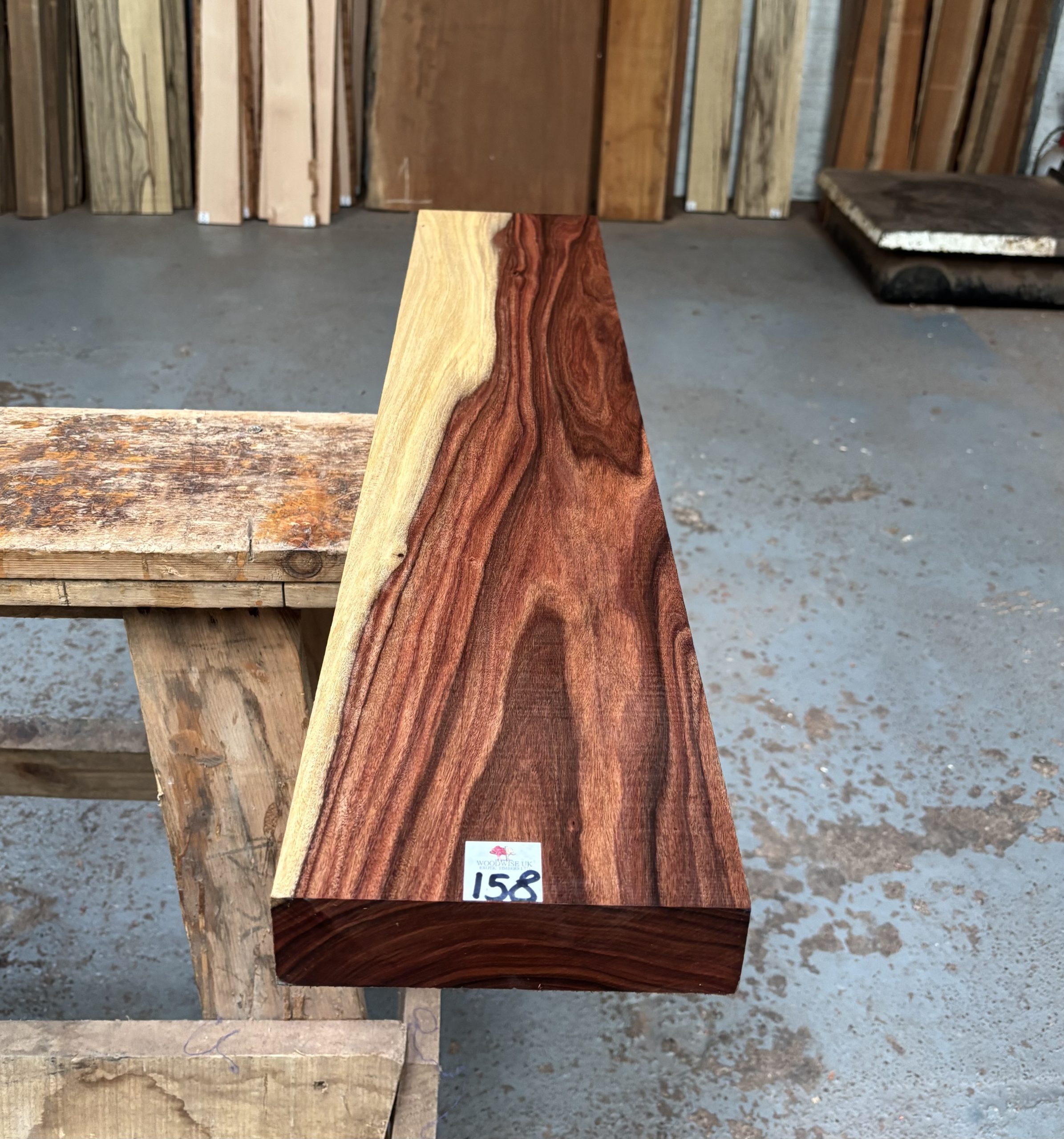 Bolivian Rosewood 905x180x46 mm
