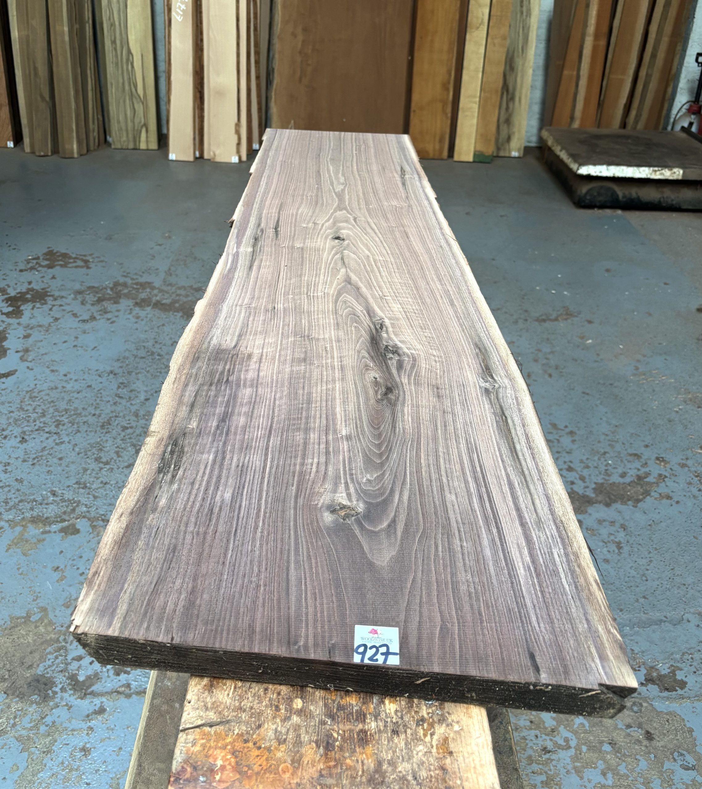 American Walnut 1380x320-380x27 mm