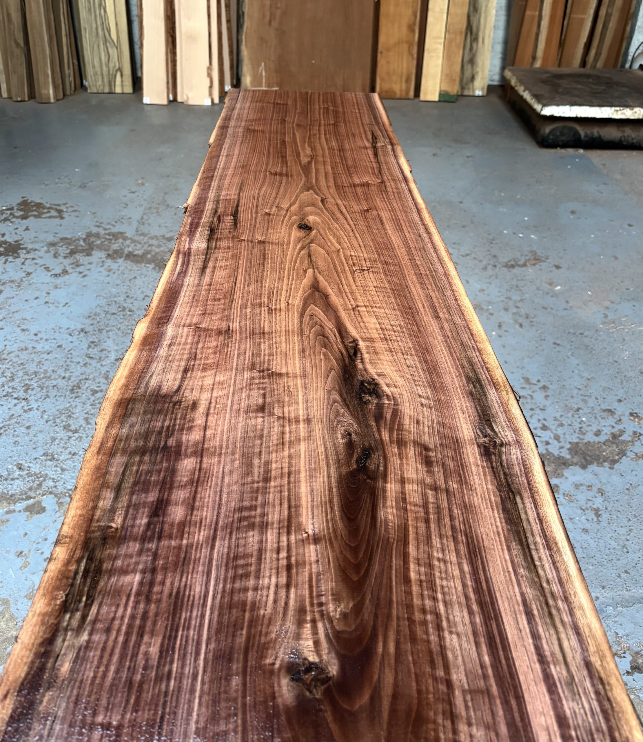 American Walnut 1380x320-380x27 mm