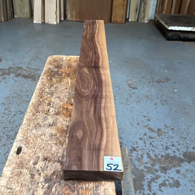 American Walnut 915x100x24 mm