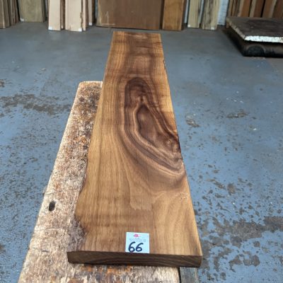American Walnut 910x170x25 mm