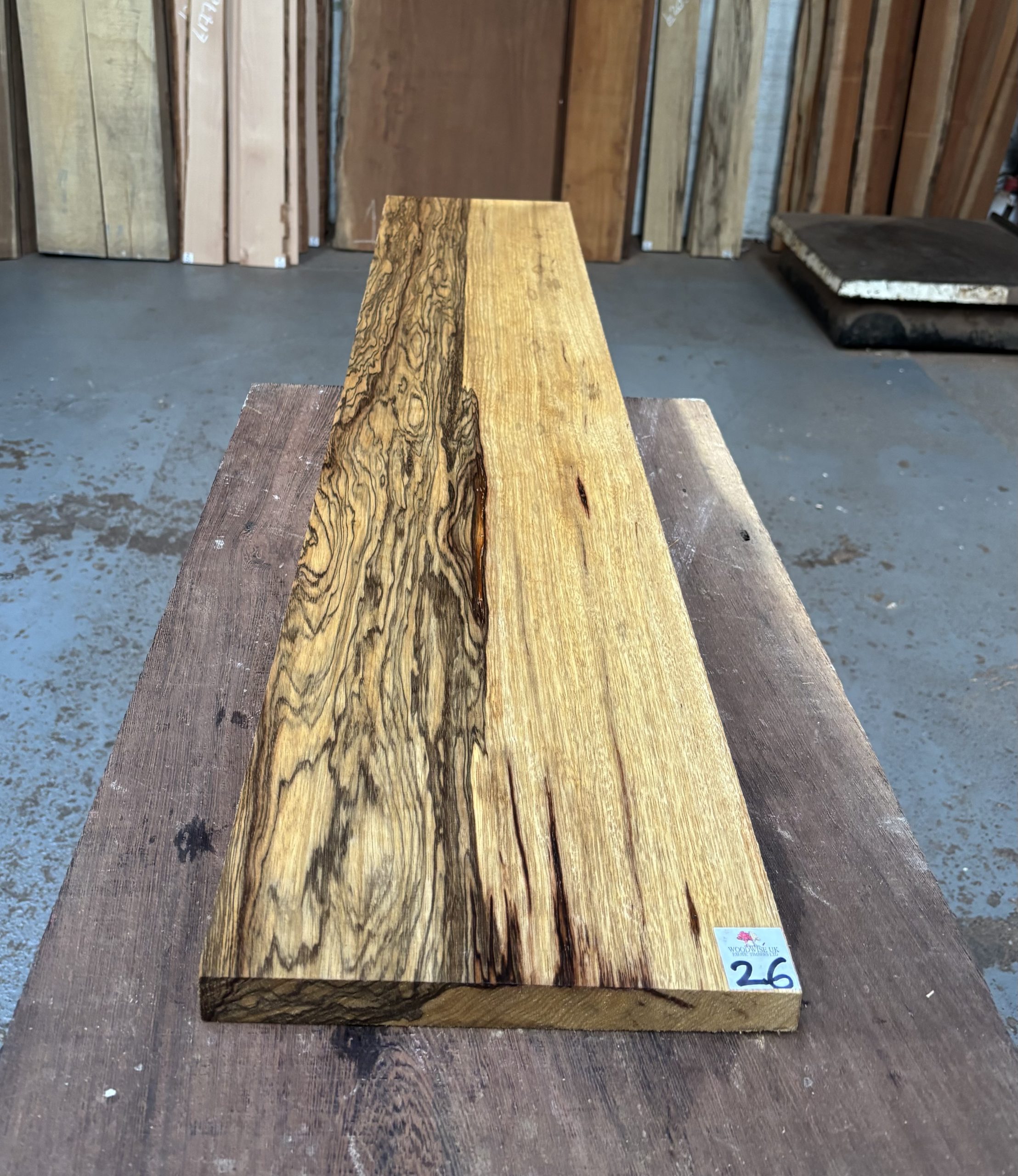 Black Limba / Korina 1230x245x25 mm