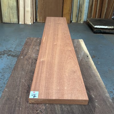 Sapele 1100x210x24 mm
