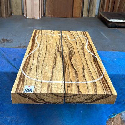 Black Limba / Korina Guitar Body Blank (2 Pieces) 525x335x48 mm