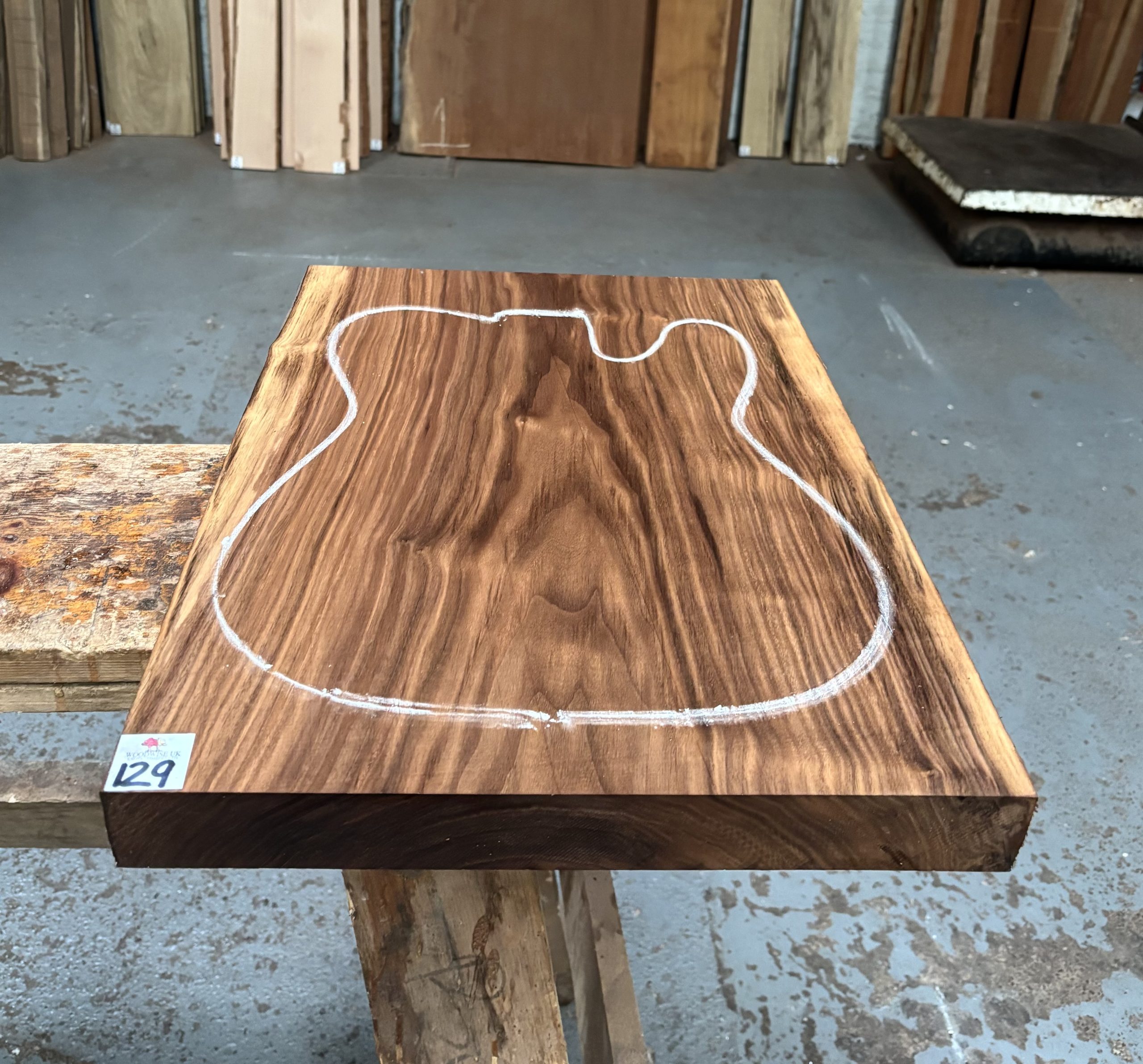 American Walnut Guitar Body Blank (1 Piece) 535x380x46 mm