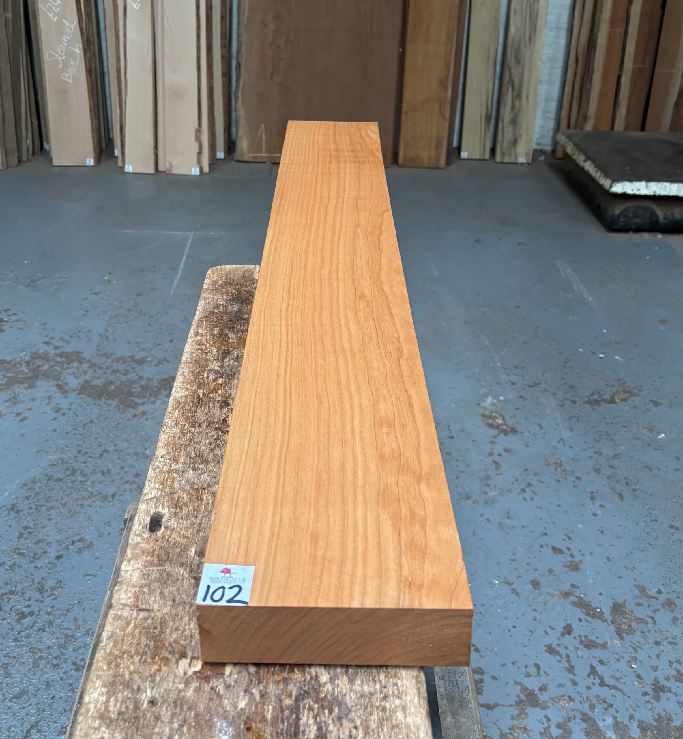 American Cherry 1100x160x47 mm