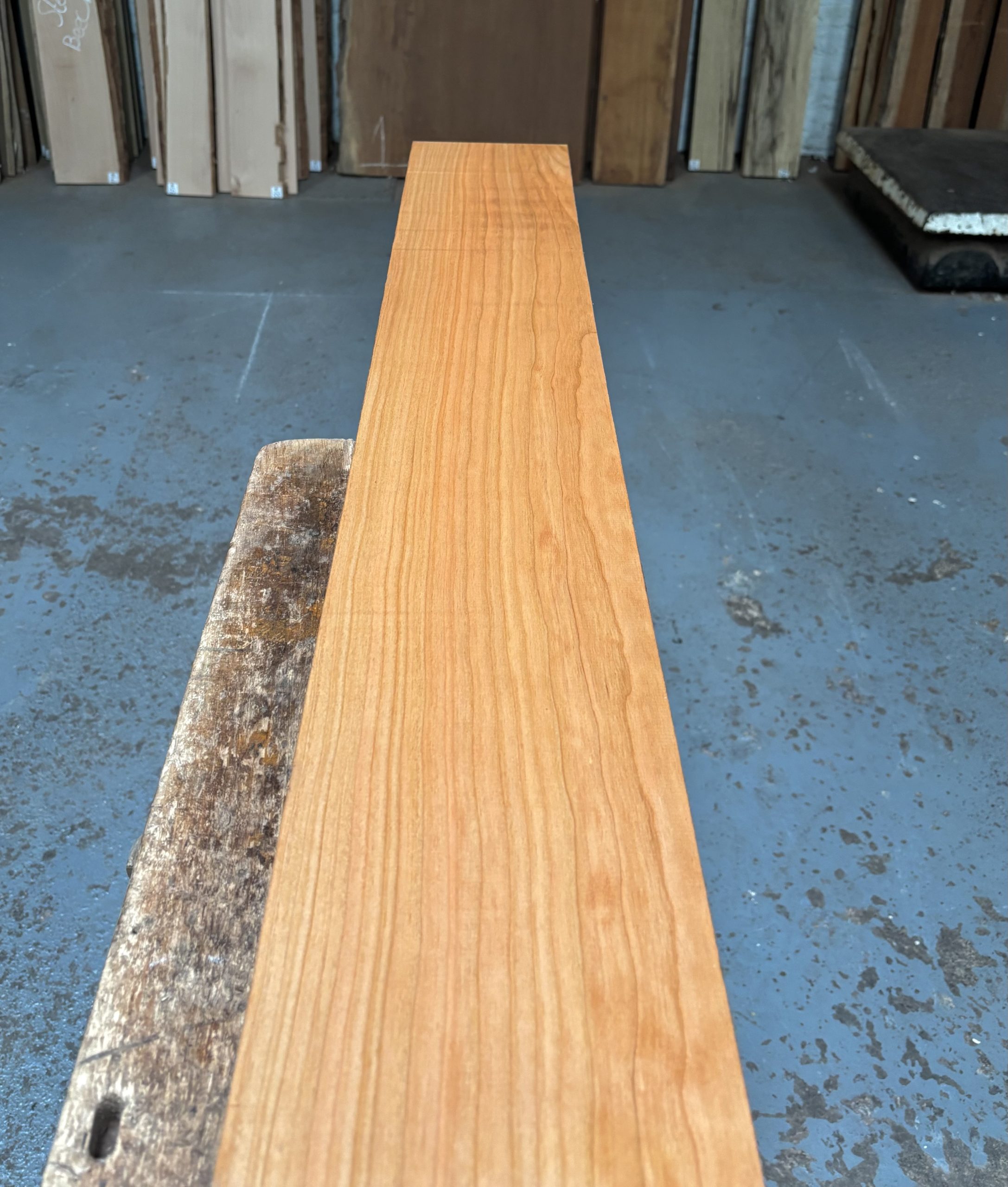American Cherry 1100x160x47 mm