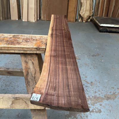 American Walnut 1145x160-200x23 mm