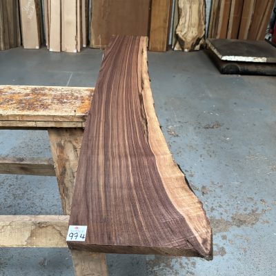 American Walnut 1300x190-240x23 mm