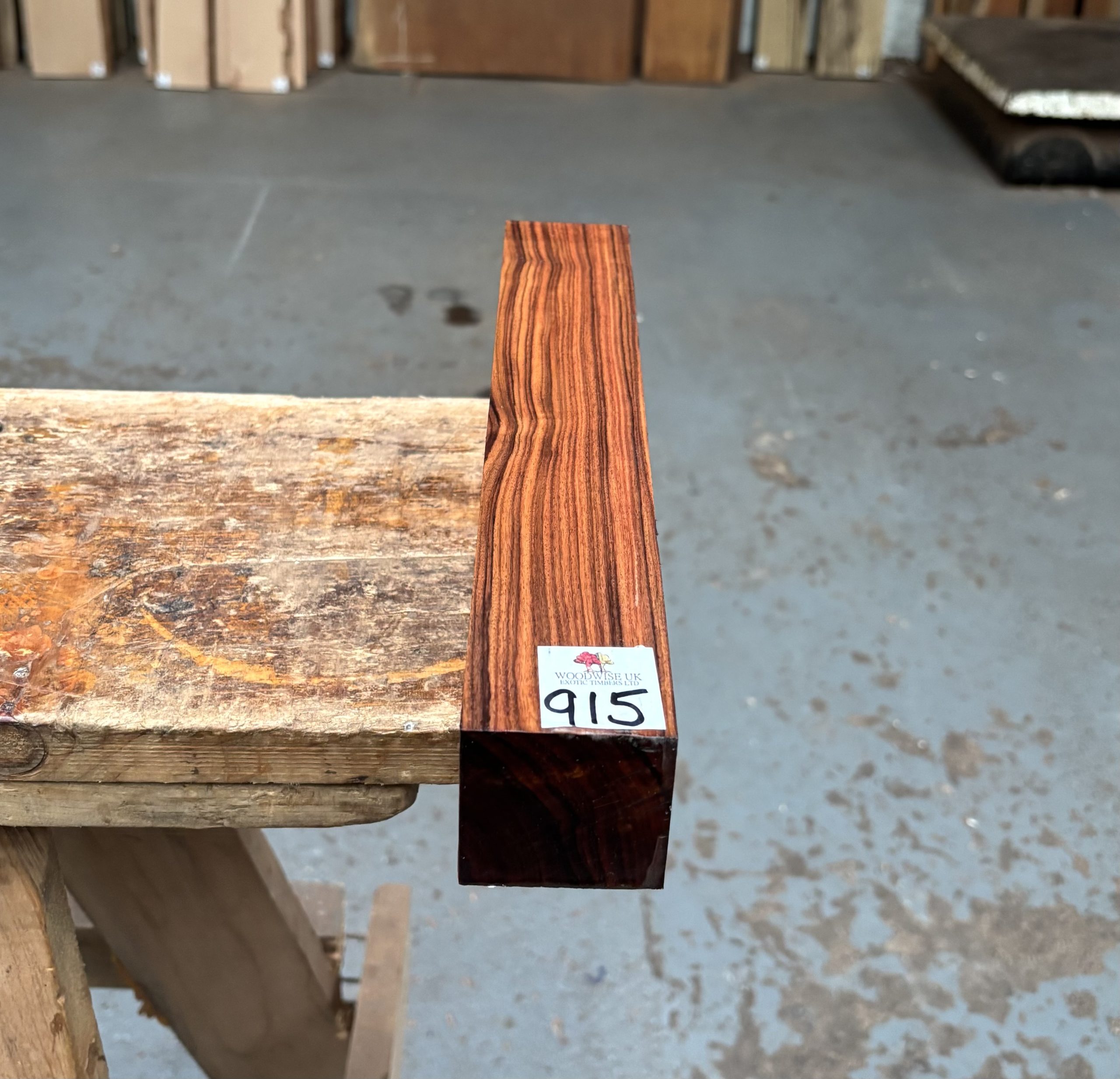 Bolivian Rosewood 53x53x310 mm