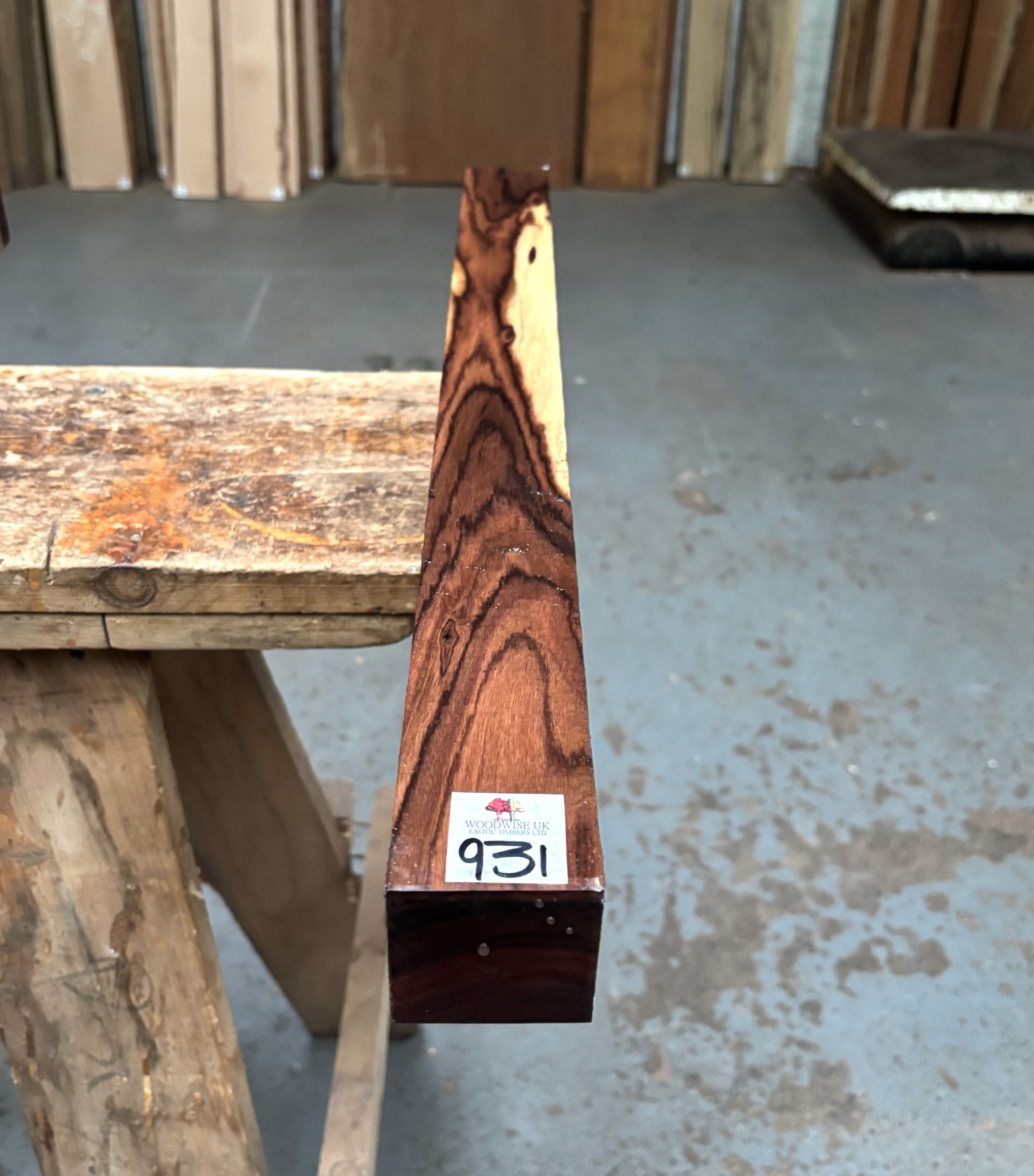 Bolivian Rosewood 53x53x615 mm
